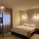 Kalia Hotel *