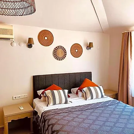 Hotel Kalia *