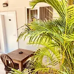 Hotell Kalia *